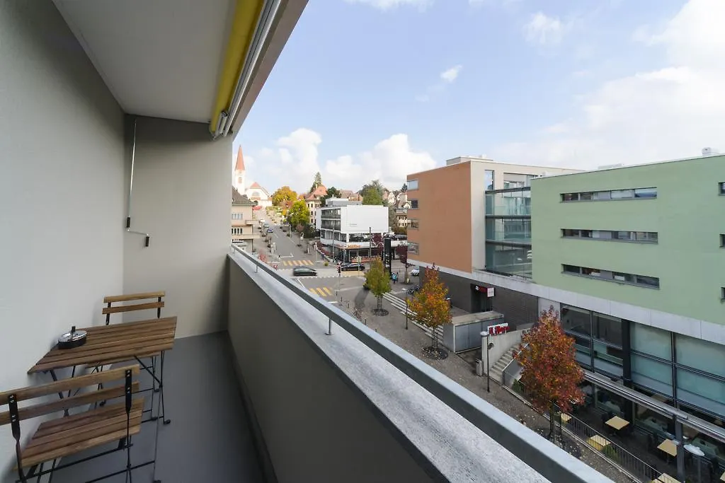 Reloc Serviced Apartments Wallisellen Bhf.